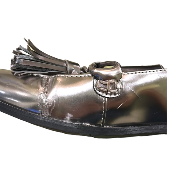 Marc Fisher Envy2 Metallic Silver Pewter Faux Leather Tassel Loafers - 7.5 - Picture 12 of 16